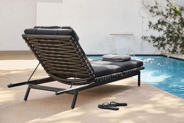Lounge & Chaise Collections