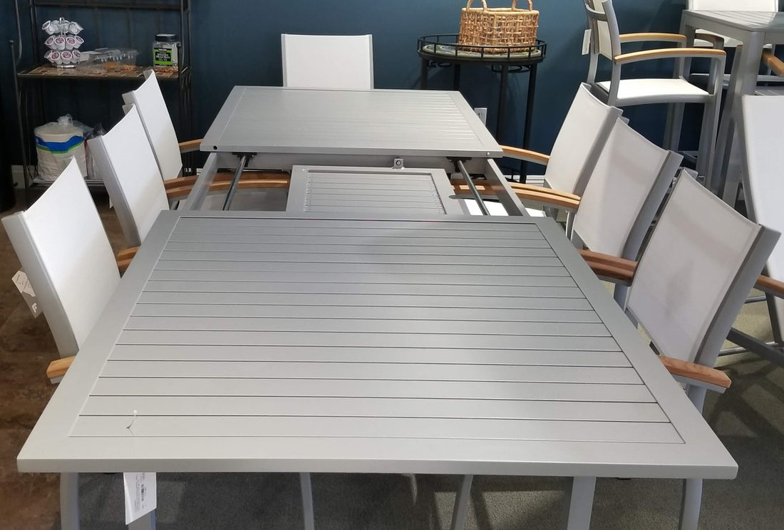 Compass Aluminum Slat Extension Dining Table