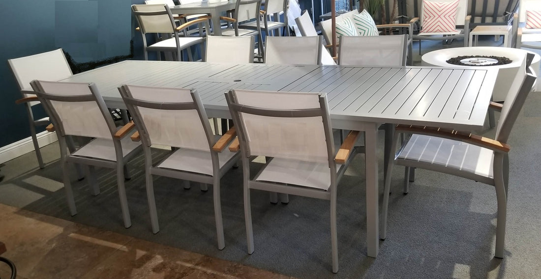 Compass Aluminum Slat Extension Dining Table