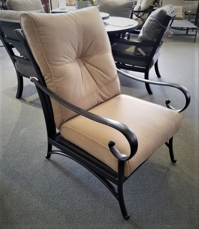 Santa Barbara Club Chair